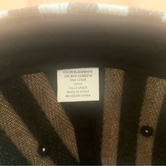 Baseball Cap Hat Black White Adjustable Women’s - Picture 8 of 11